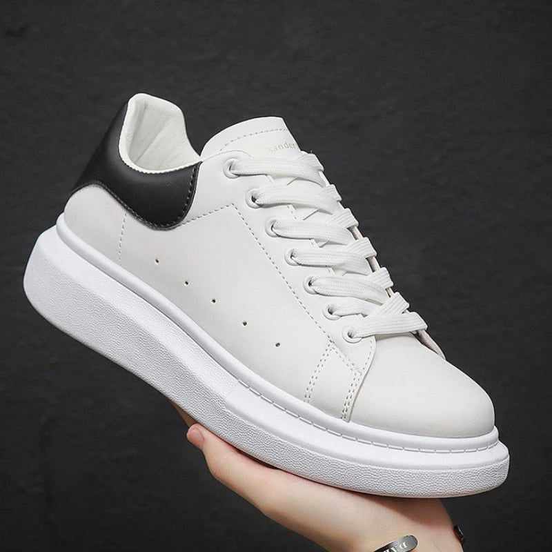 Vita sneakers för män | Tjock och bekväm sula | Tidlös design