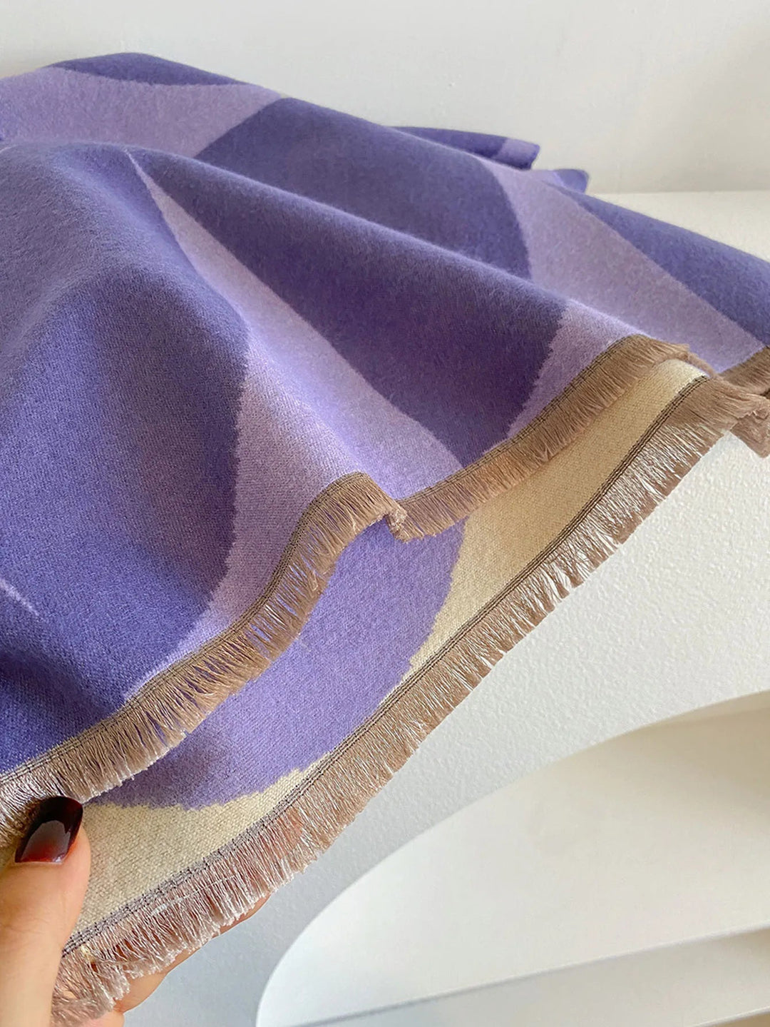 Vändbar kashmirscarf för dam – elegans och värme