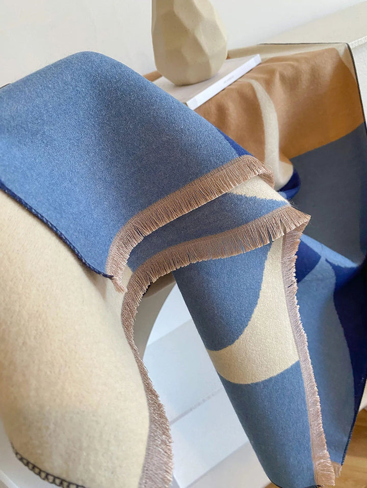 Vändbar kashmirscarf för dam – elegans och värme