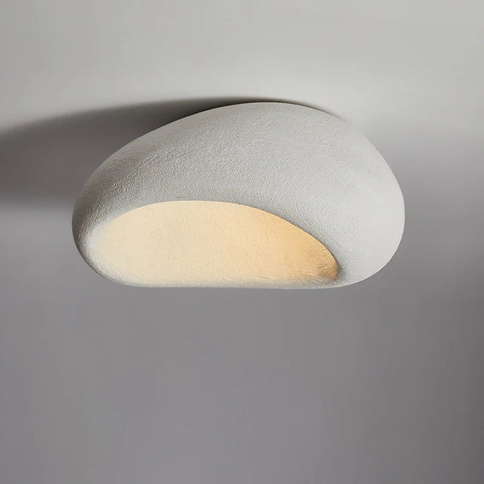 LED-taklampa i wabi-sabi-stil – dekorativ plafond med organisk form
